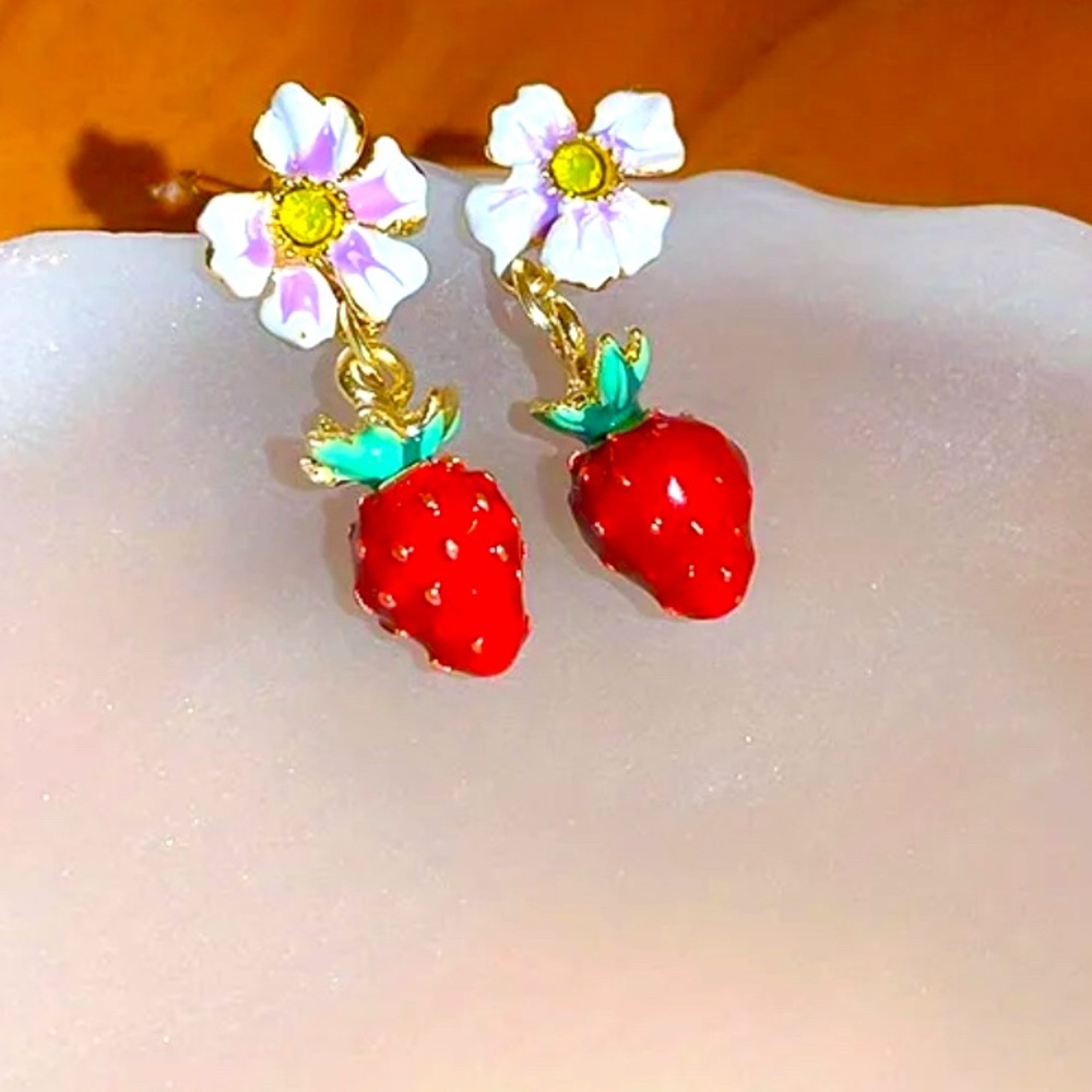 Strawberry Earrings